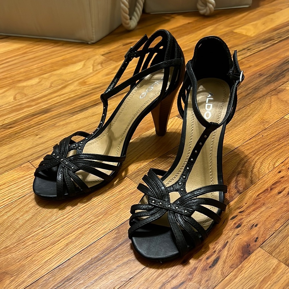 NWOT Aldo Black Leather Heels